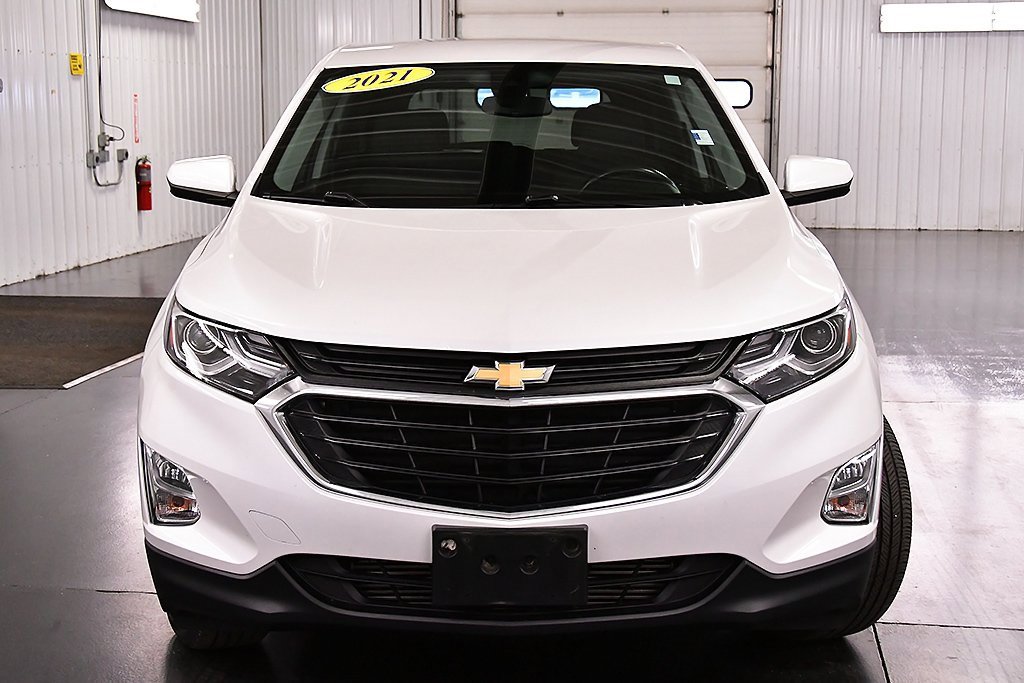 Used 2021 Chevrolet Equinox LT with VIN 3GNAXUEV5MS111774 for sale in Medina, NY