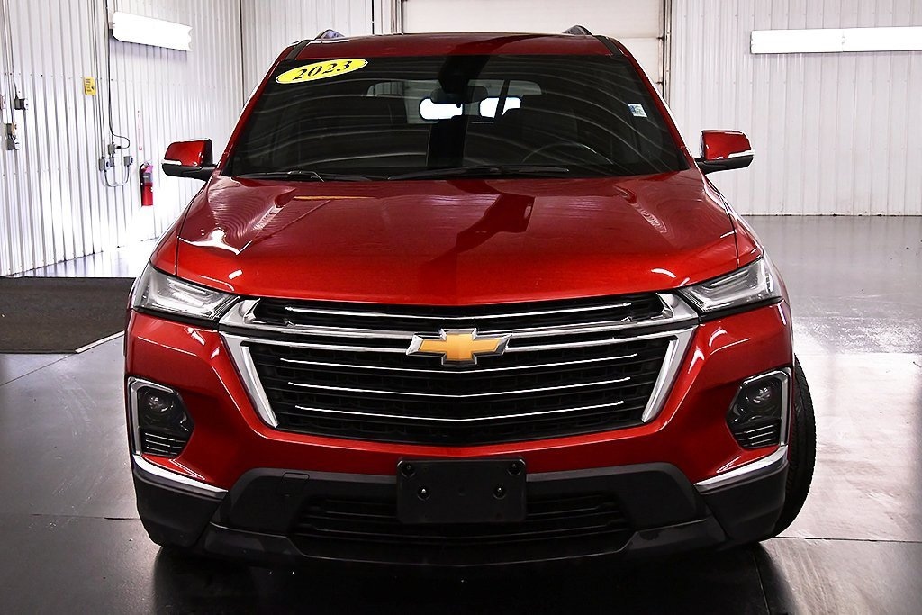 Used 2023 Chevrolet Traverse LT Leather SUV