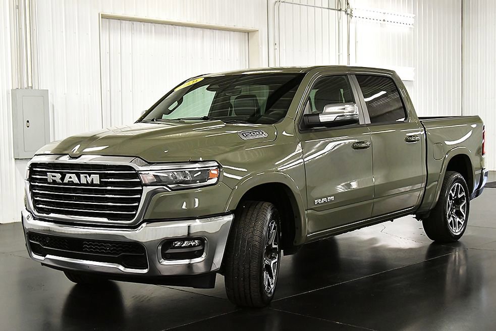 2026 RAM Ram 1500 Pickup Laramie - Photo 3