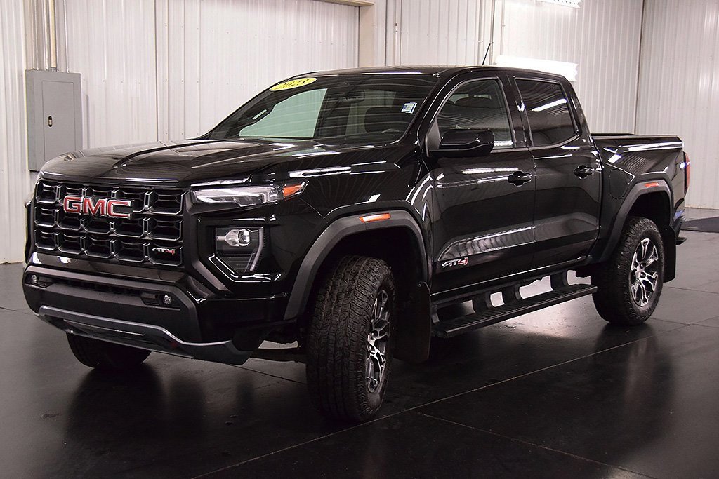 2023 Gmc Canyon AT4 photo 3