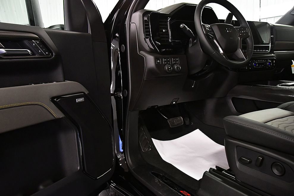 2026 Chevrolet Silverado 2500 HD ZR2 - Photo 19