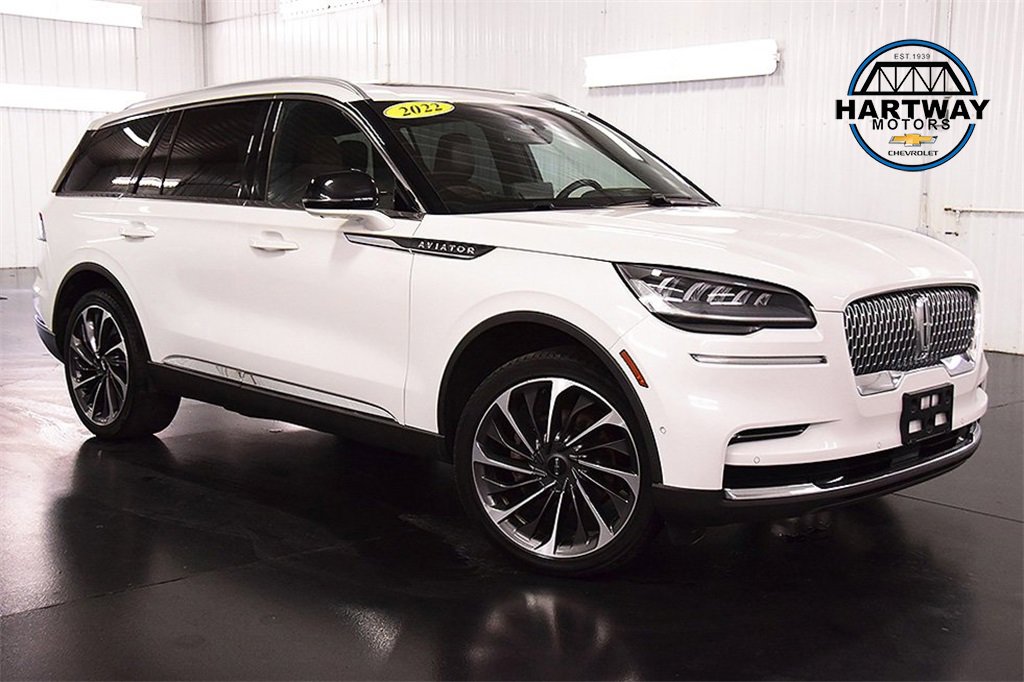 2022 Lincoln Aviator Reserve's photo