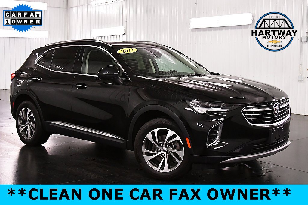 2023 Buick Envision Essence's photo