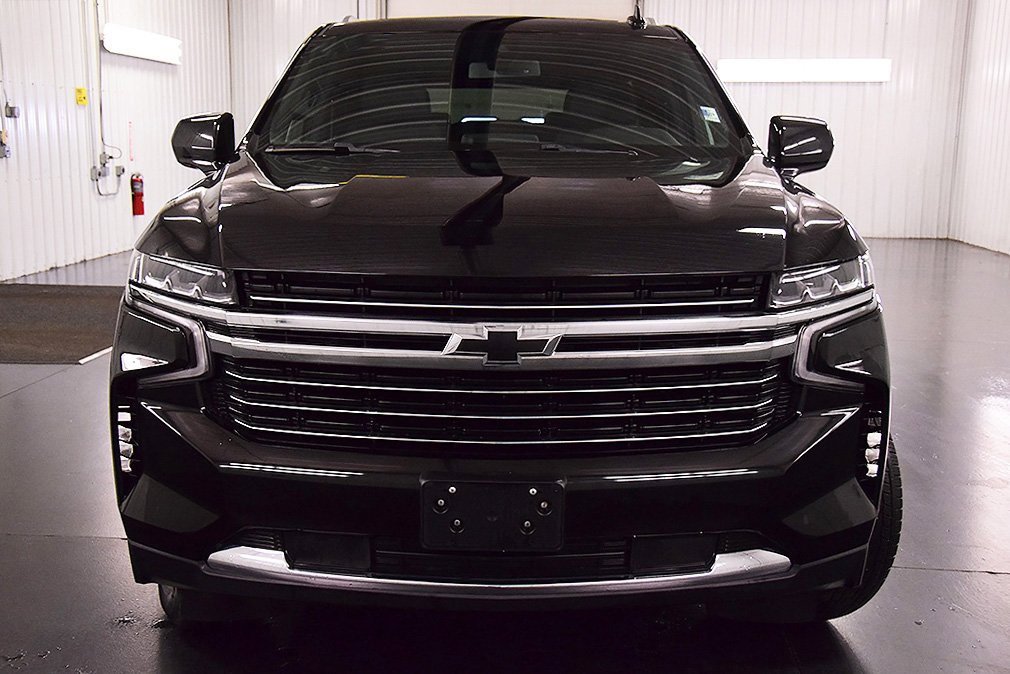2021 Chevrolet Tahoe LT photo 2