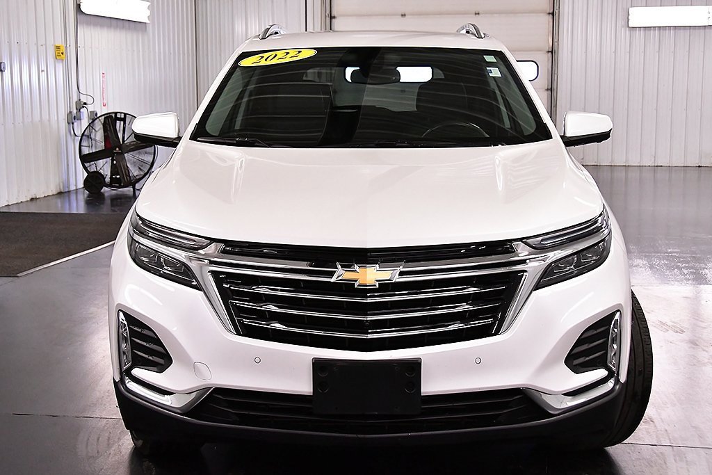 2022 Chevrolet Equinox Premier photo 2