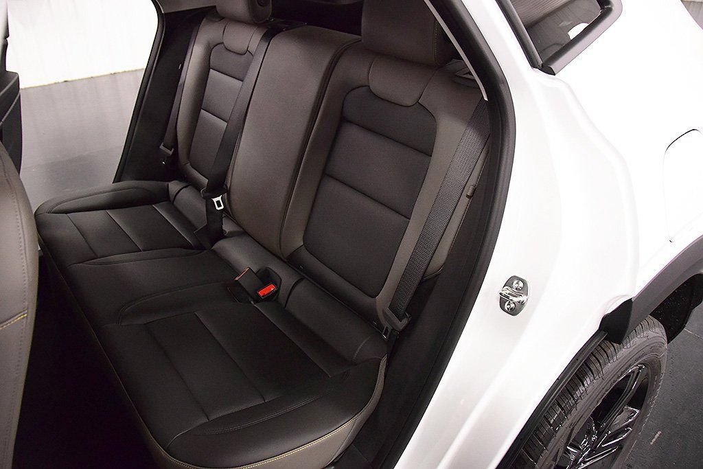 2025 Chevrolet Trax Activ - Photo 30