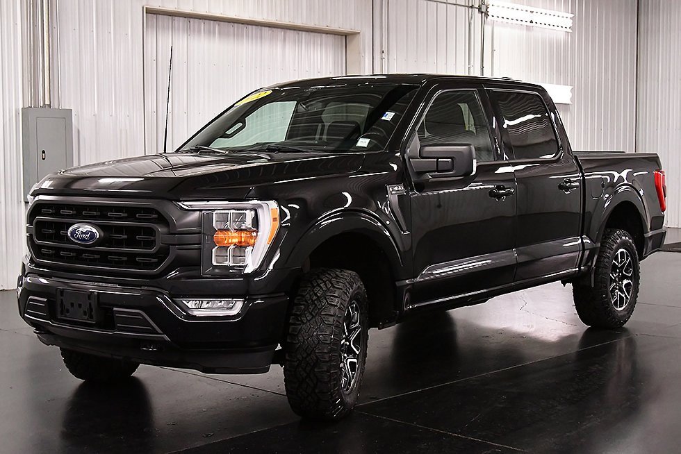 2022 Ford F-150 XLT photo 3