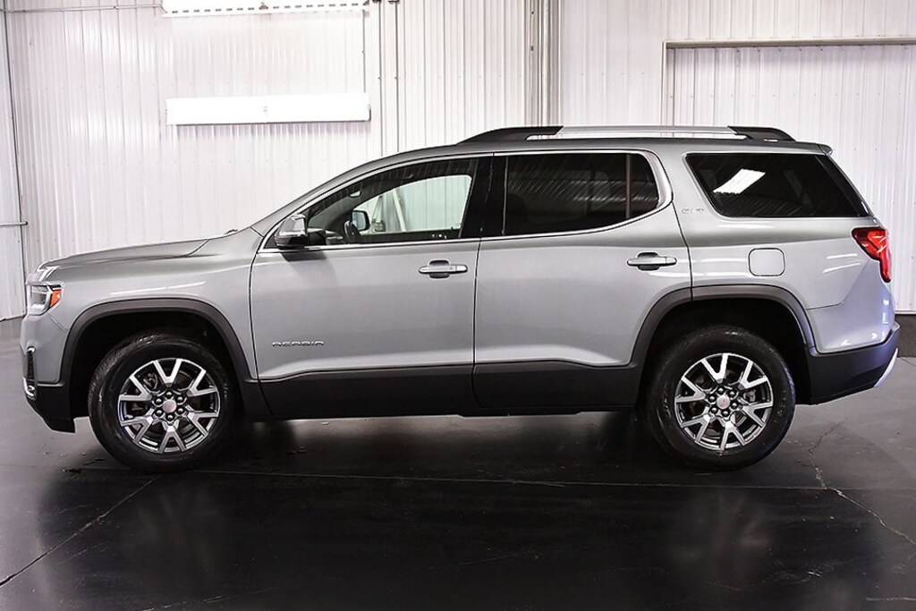 Used 2023 GMC Acadia SLT SUV