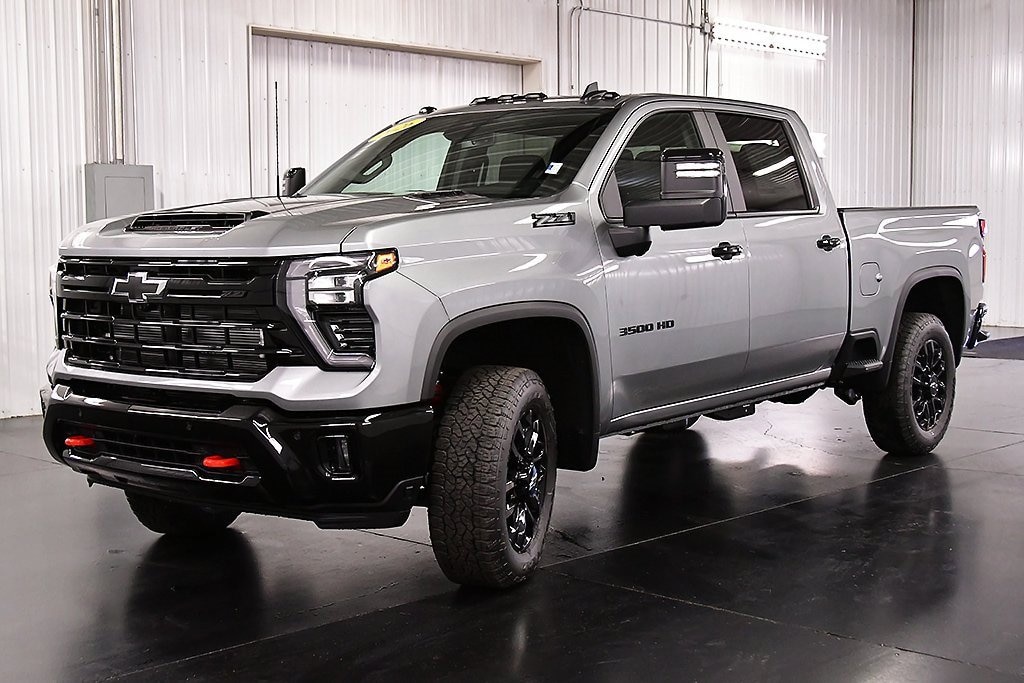 New 2026 Chevrolet Silverado 3500 HD LT Truck