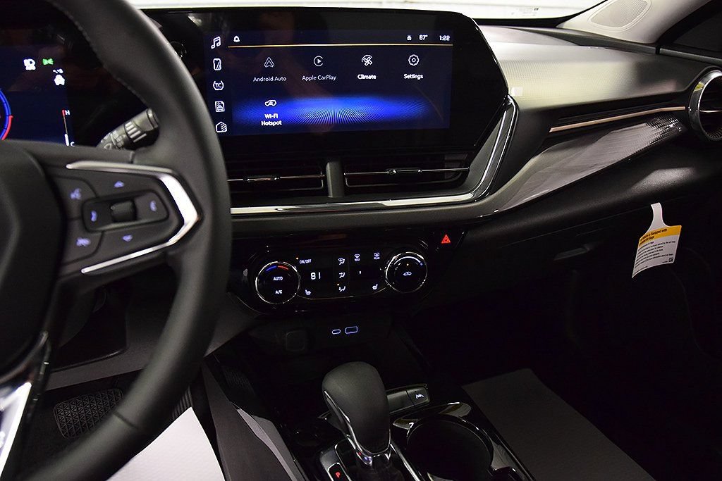2025 Chevrolet Trax Activ - Photo 20