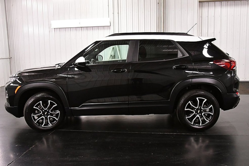 Used 2023 Chevrolet Trailblazer Activ SUV