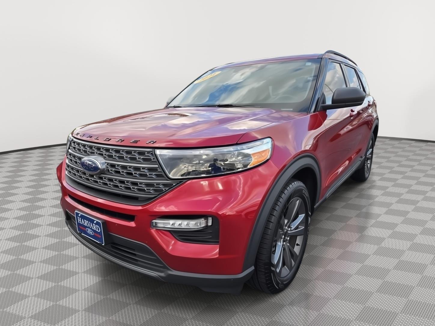 2021 Ford Explorer XLT photo 2