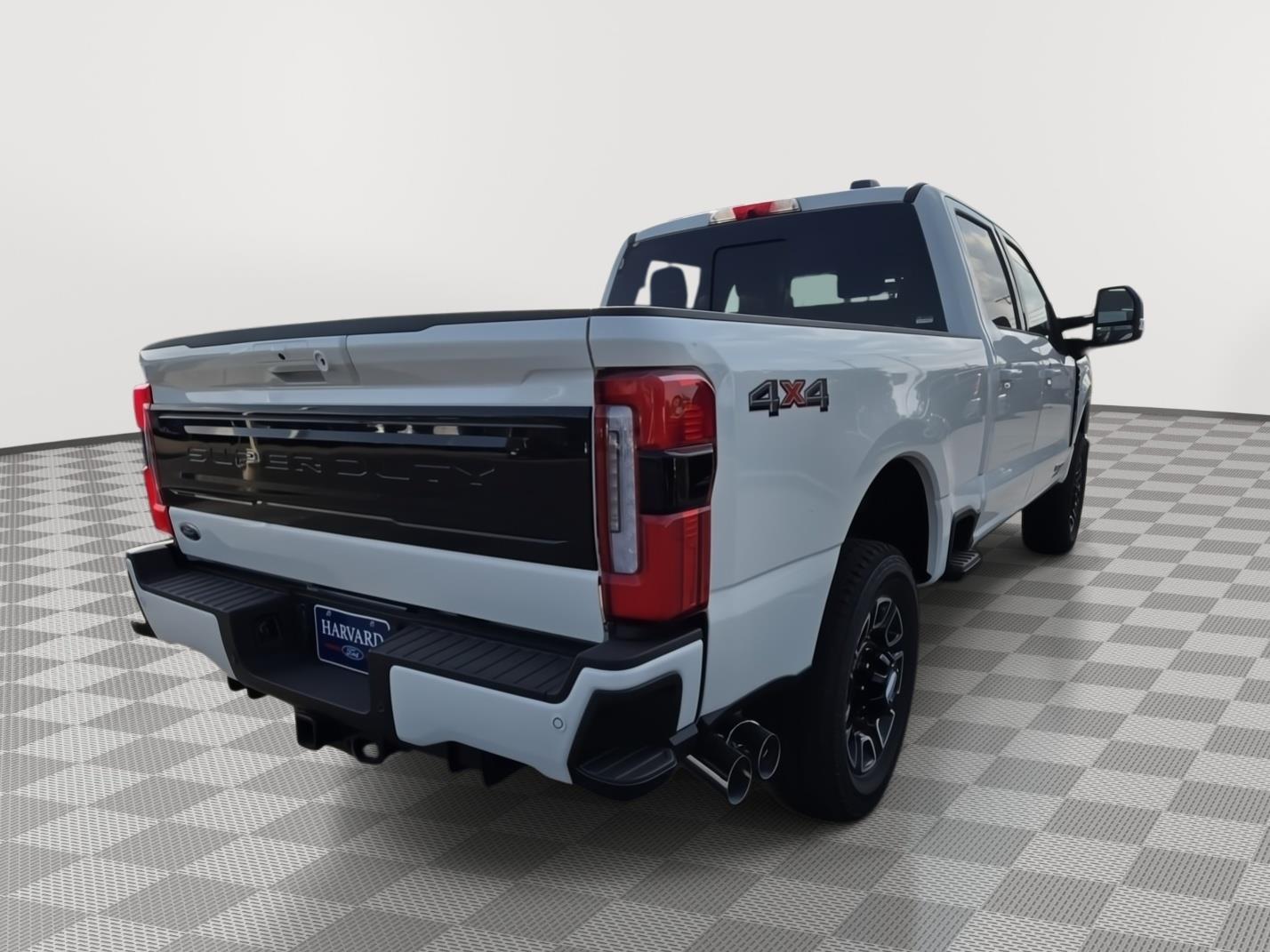 2026 Ford F-350 Platinum photo 3