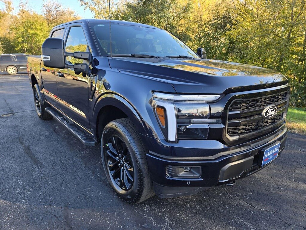 New 2025 Ford F-150 Lariat TRUCK