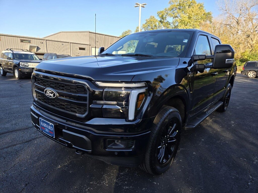 New 2025 Ford F-150 Lariat TRUCK