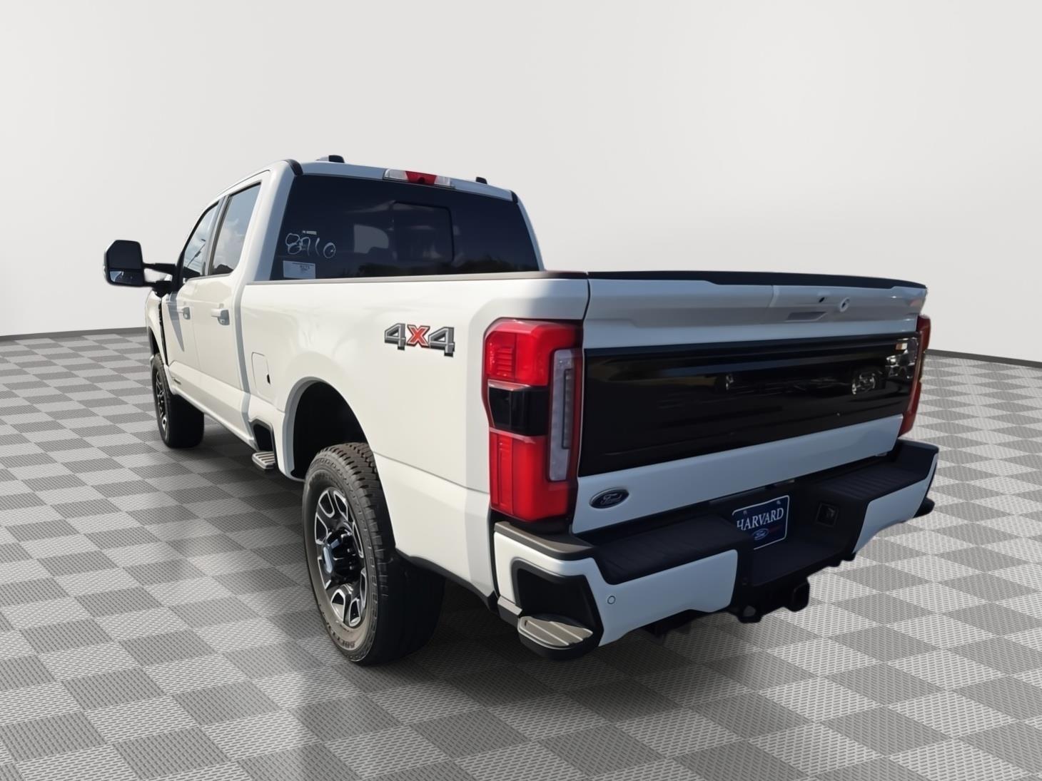 2026 Ford F-350 Platinum photo 4