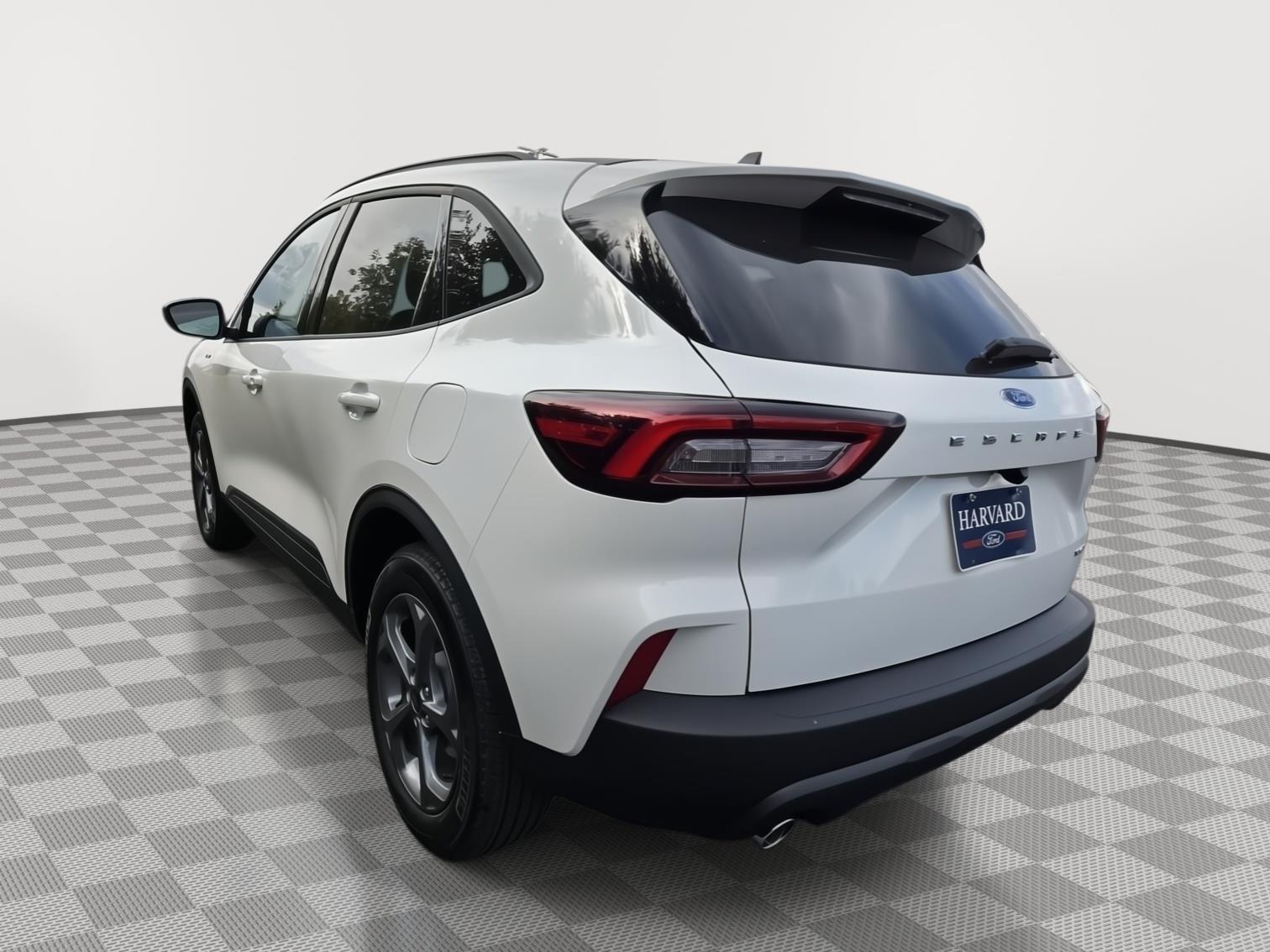 2025 Ford Escape ST-Line photo 4