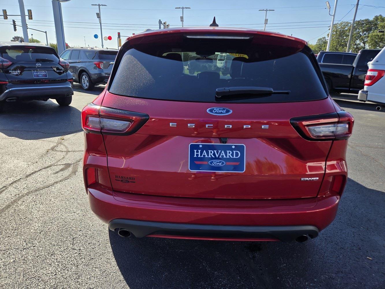 2023 Ford Escape ST-Line photo 3