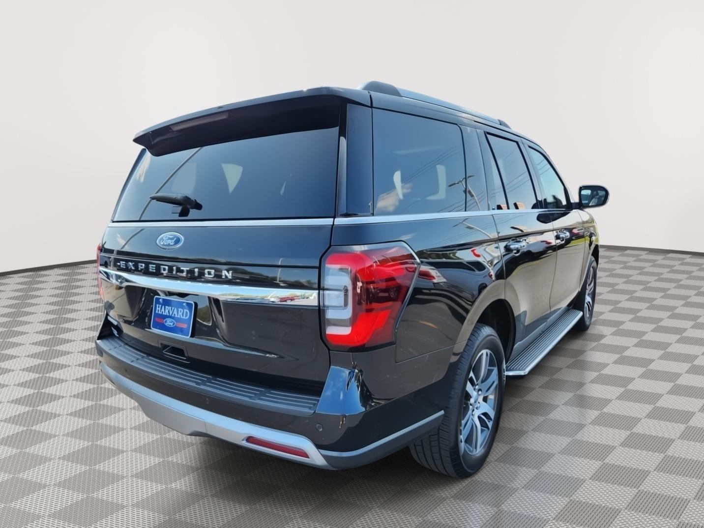 2023 Ford Expedition Limited photo 3