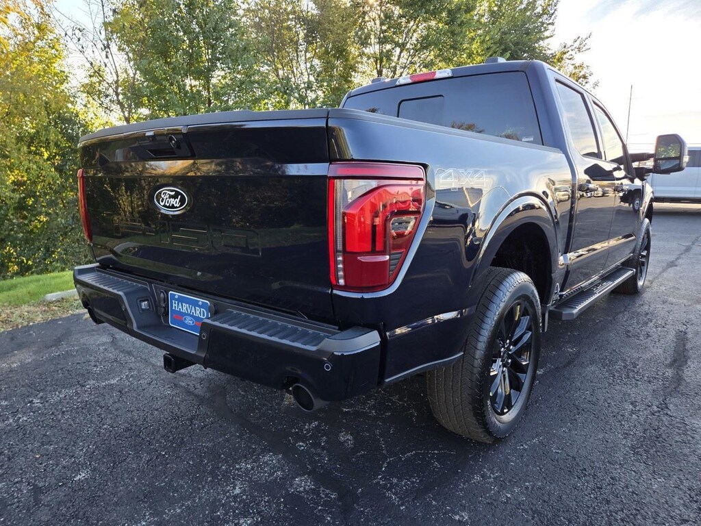 New 2025 Ford F-150 Lariat TRUCK
