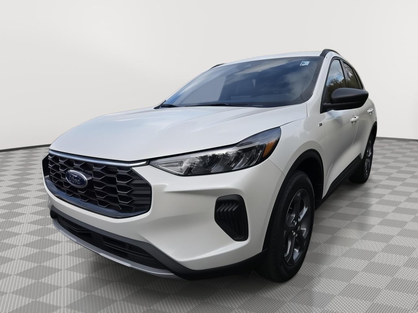 2025 Ford Escape ST-Line photo 2
