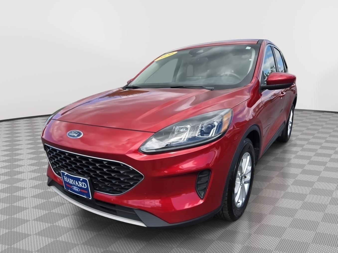 2020 Ford Escape SE photo 2