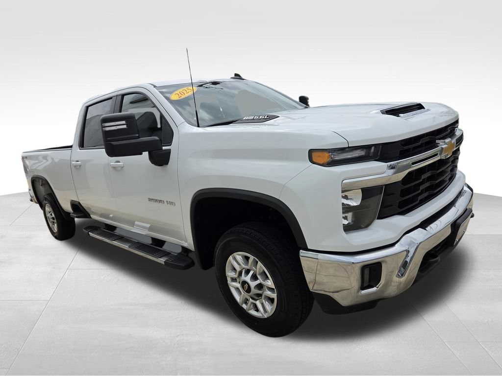 Used 2025 Chevrolet Silverado 2500 HD LT Truck Crew Cab