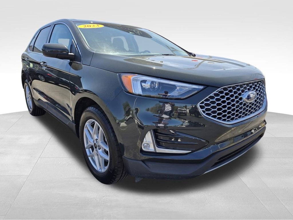 Used 2023 Ford Edge SUV