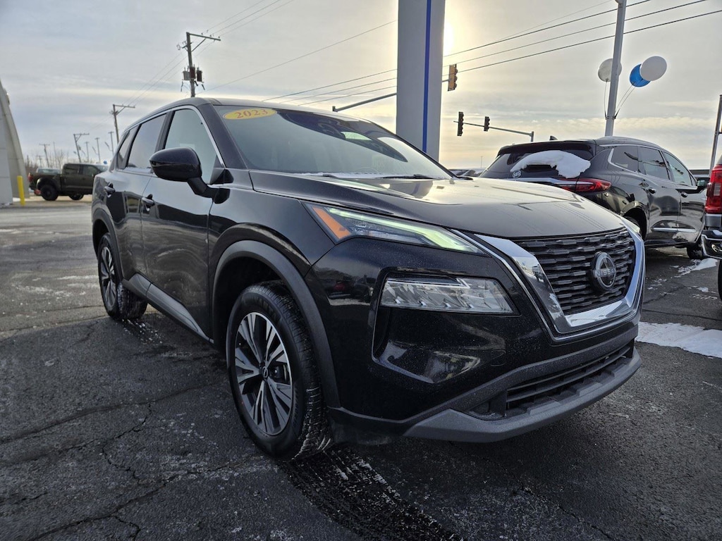Used 2023 Nissan Rogue SV SUV