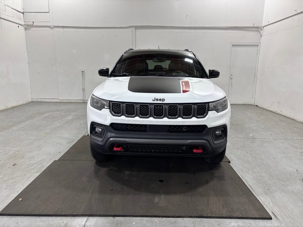 Used 2024 Jeep Compass Trailhawk with VIN 3C4NJDDN7RT597213 for sale in Yakima, WA