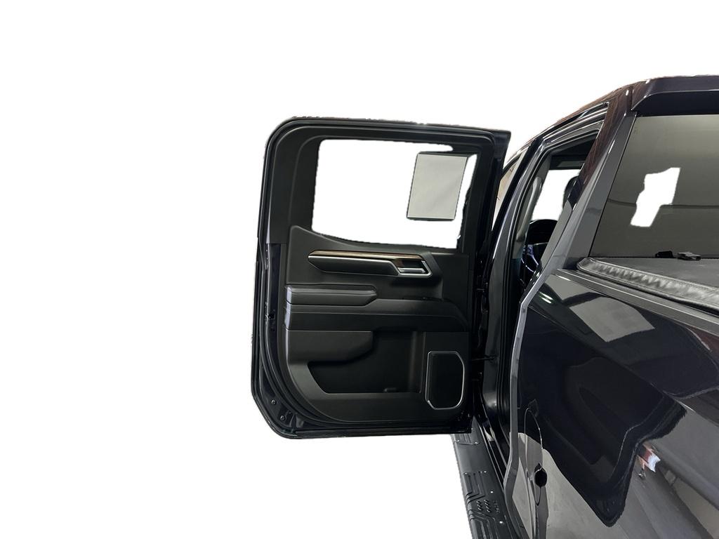 2022 Chevrolet Silverado 1500 LT - Photo 23