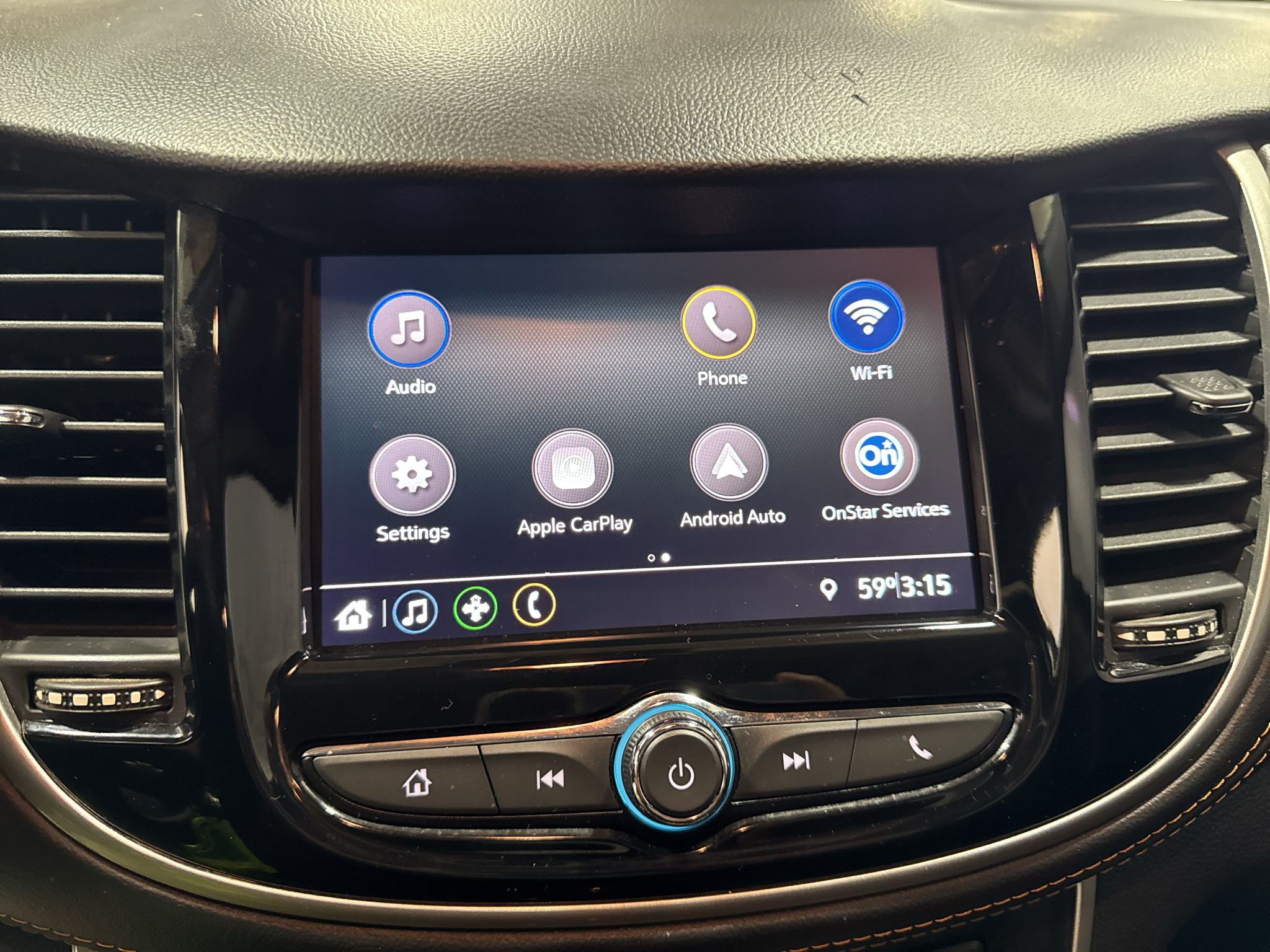 2020 Chevrolet Trax LS - Photo 9