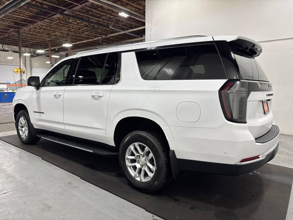 New 2026 Chevrolet Suburban LT SUV