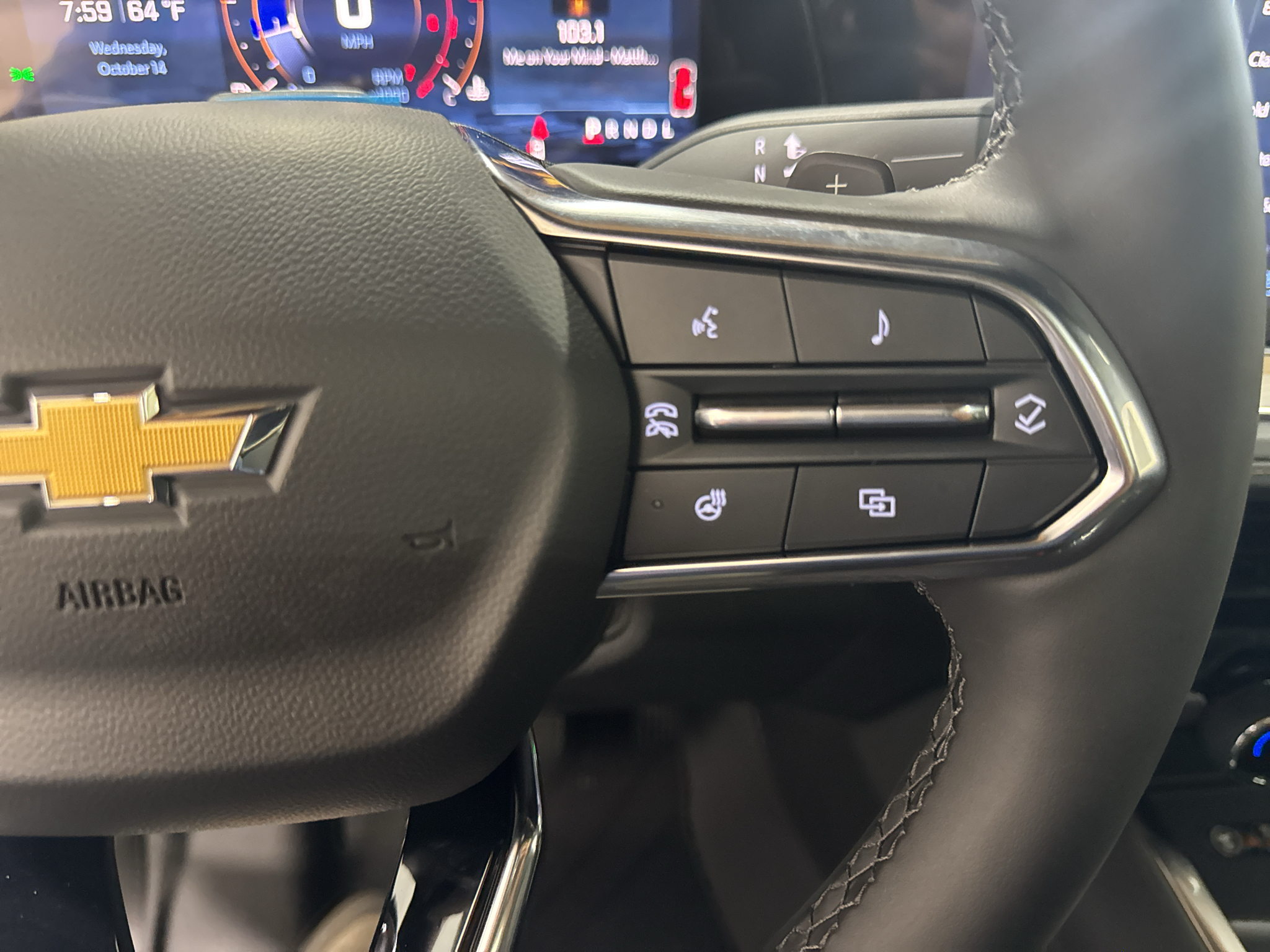 2027 Chevrolet Suburban High Country - Photo 27