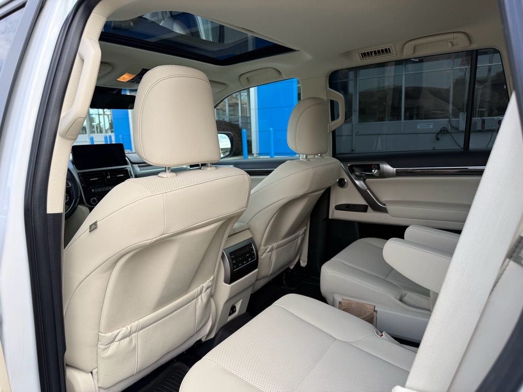 2023 Lexus GX PREMIUM - Photo 42