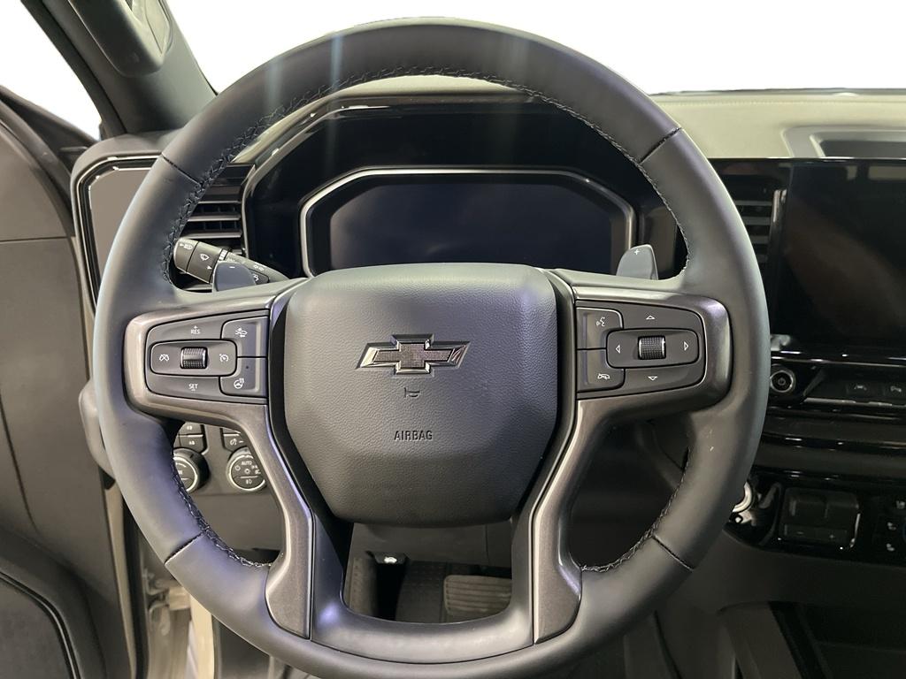 2026 Chevrolet Silverado 1500 ZR2 - Photo 12