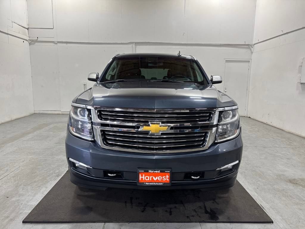 Used 2019 Chevrolet Tahoe Premier with VIN 1GNSKCKC3KR269823 for sale in Yakima, WA