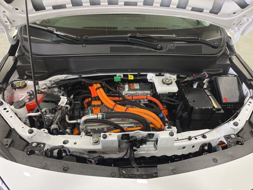 2027 Chevrolet Bolt RS - Photo 34
