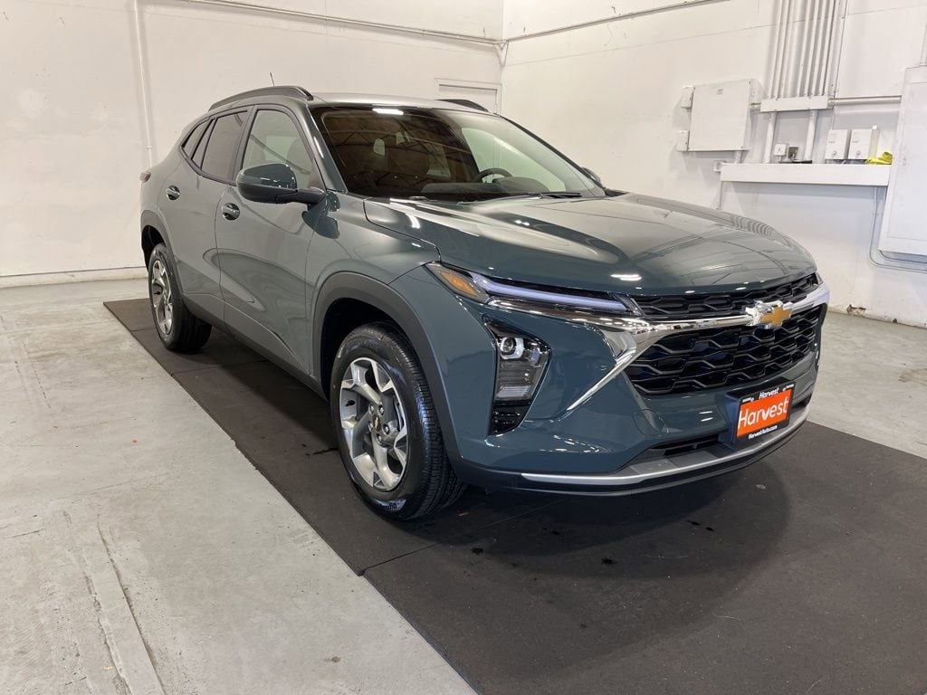 2026 Chevrolet Trax LT's photo