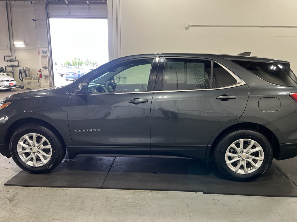 2020 Chevrolet Equinox LT - Photo 11