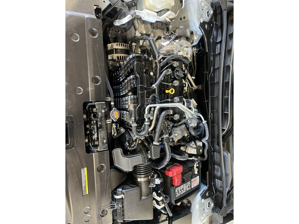 2024 Nissan Altima SR - Photo 25
