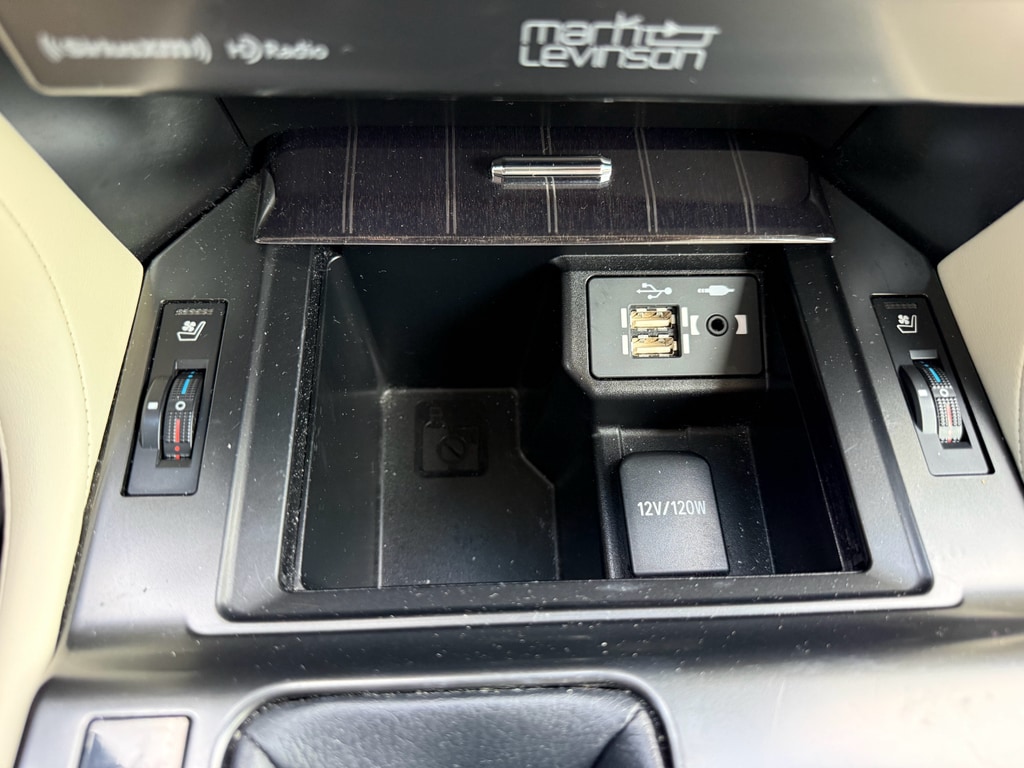 2023 Lexus GX PREMIUM - Photo 28