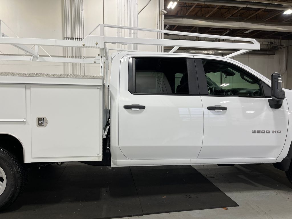 2026 Chevrolet Silverado 3500 HD Work Truck - Photo 9