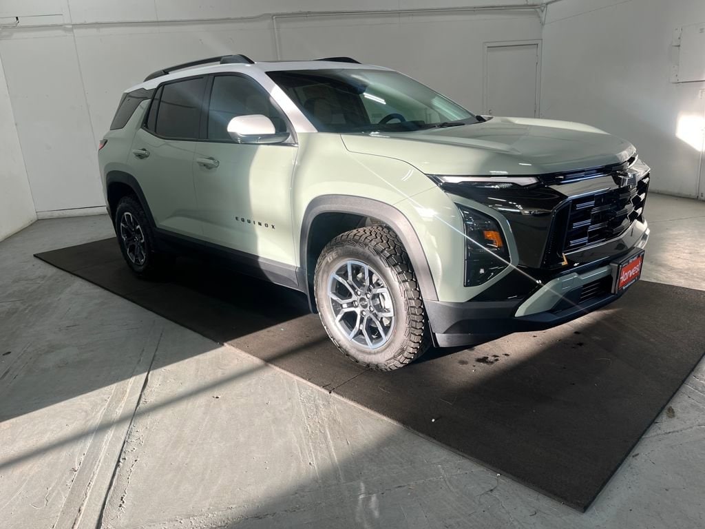 2026 Chevrolet Equinox ACTIV's photo