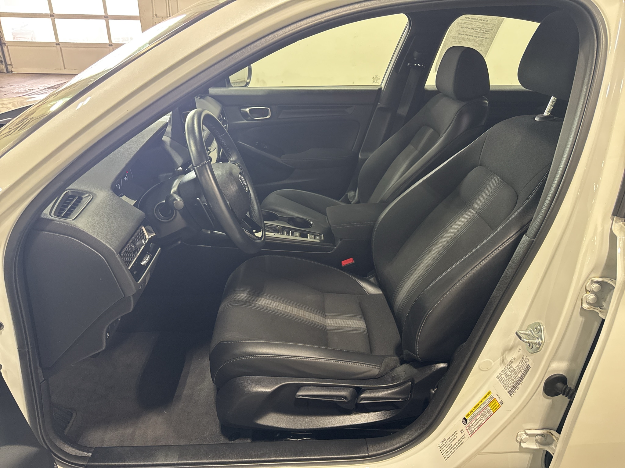 2022 Honda Civic Hatchback Sport - Photo 26
