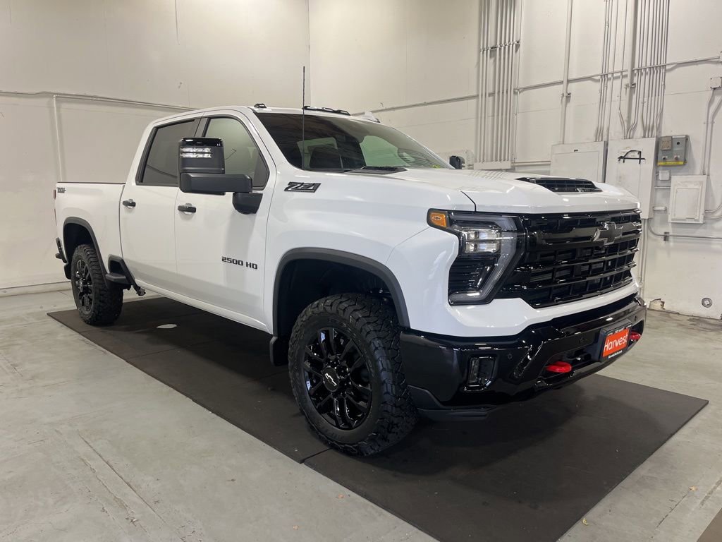 2026 Chevrolet Silverado 2500HD LTZ's photo