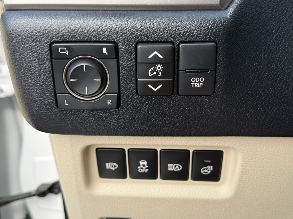 2023 Lexus GX PREMIUM - Photo 37