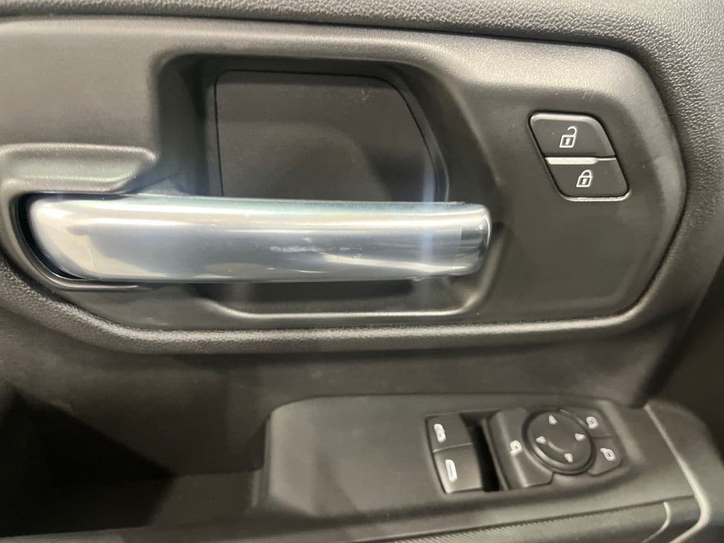 2025 Chevrolet Silverado 3500 HD Work Truck - Photo 9
