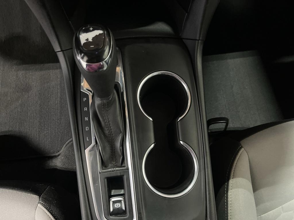 2020 Chevrolet Equinox LT - Photo 16