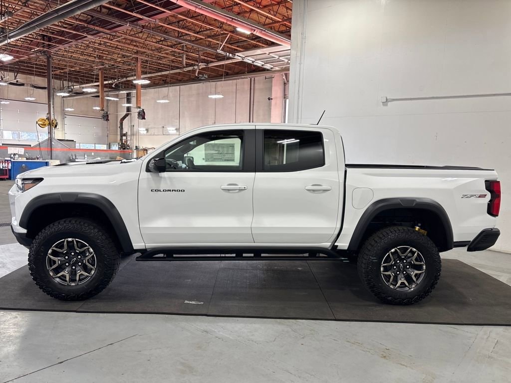 New 2026 Chevrolet Colorado ZR2 Truck